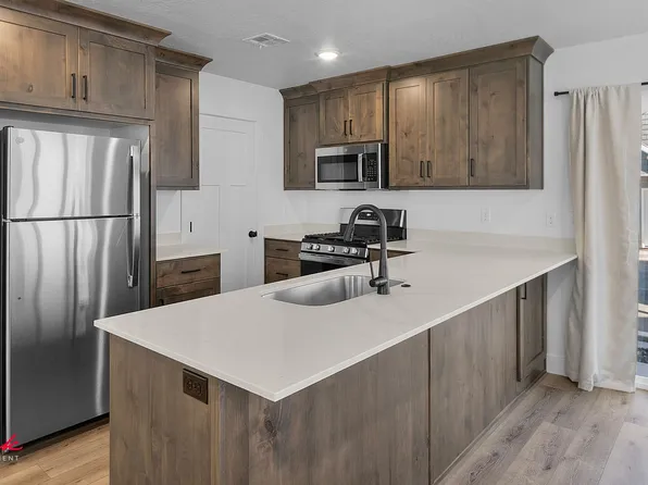 266 N 300 W, Cedar City, UT