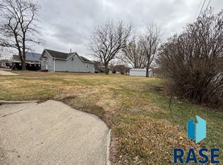 N Wicker St, Canton, SD 57013