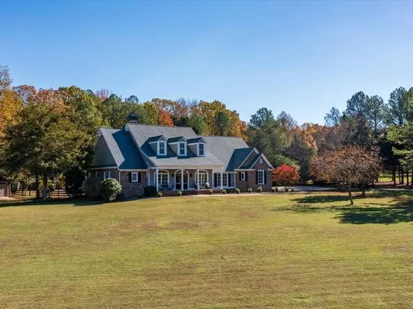 1 Oakmont Dr SW, Rome, GA 30161