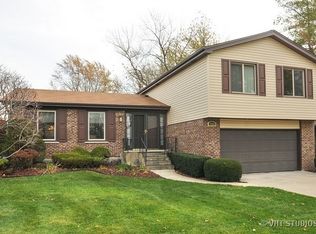 18609 May St, Homewood, IL 60430