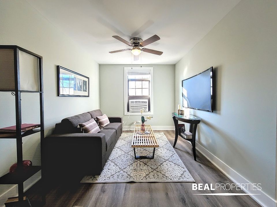 1st image of 725 Saint Johns Ave #19