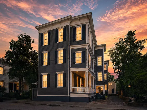 20 Limehouse St APT C, Charleston, SC 29401