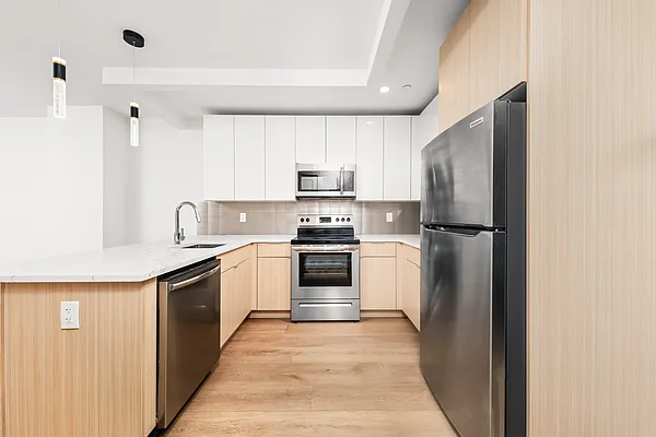 Rented by REAL New York | media 29