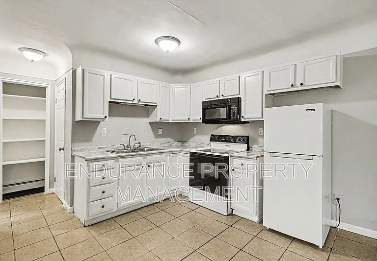 1932 Truitt Ave #1 — Photo 9