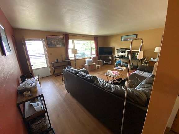 3rd image of 1113 Westshire Dr