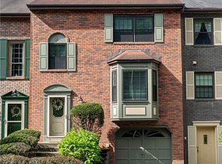 141 Glenwood Dr, Monroeville, PA 15146