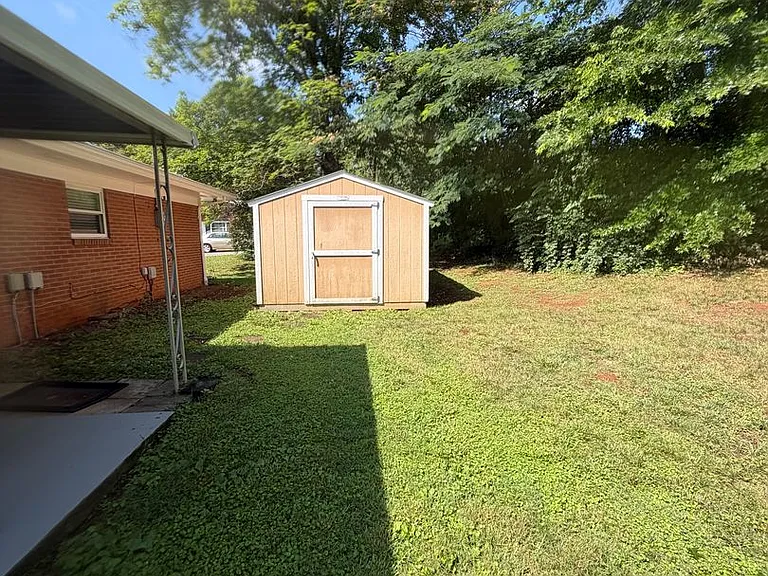 942 Margaret Dr — Photo 25