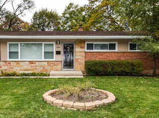 1006 Longaker Rd, Northbrook, IL 60062