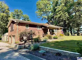 8037 Deer Run Ct, Terre Haute, IN 47802