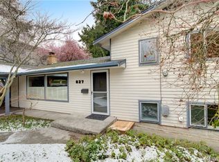 627 7th Ave N, Edmonds, WA 98020