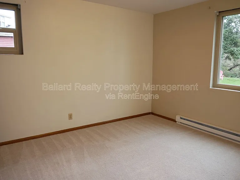 6402 11th Ave NW — Photo 16