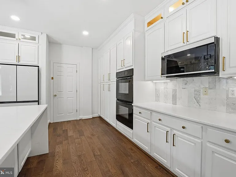 7273 Tinsley Way — Photo 16