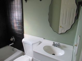 141B Jewell St, Carrollton, GA 30117