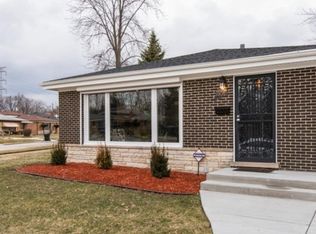 1064 W 109th St, Chicago, IL 60643