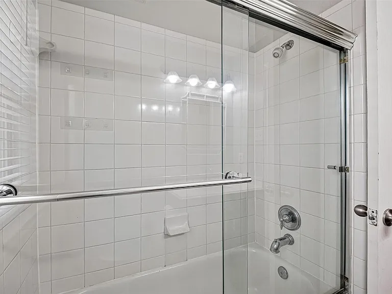 9241 Clearwood Landing Blvd — Photo 31