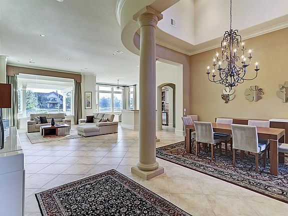 5th image of 11427 Legend Manor Dr