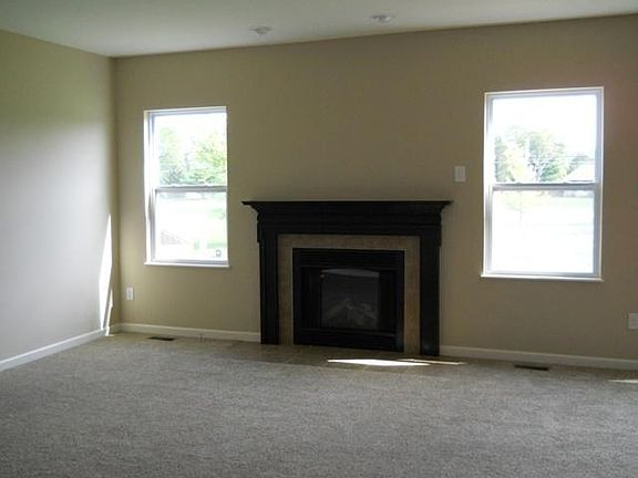 2nd image of 109 Mannaseh Dr #27