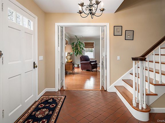 2nd image of 4 Raemont Road