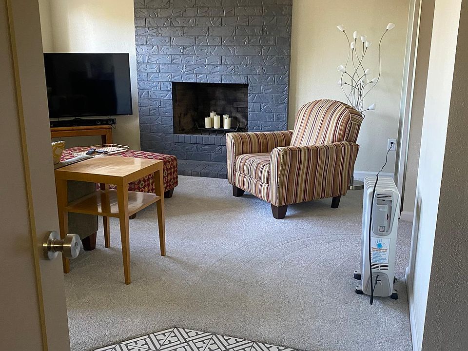 1st image of 1527 N Narrows Dr