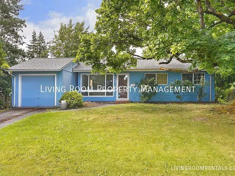 11736 NE Eugene St — Photo 1