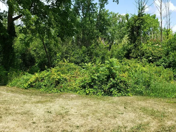 1900 S Lapeer Rd, Lake Orion, MI 48360