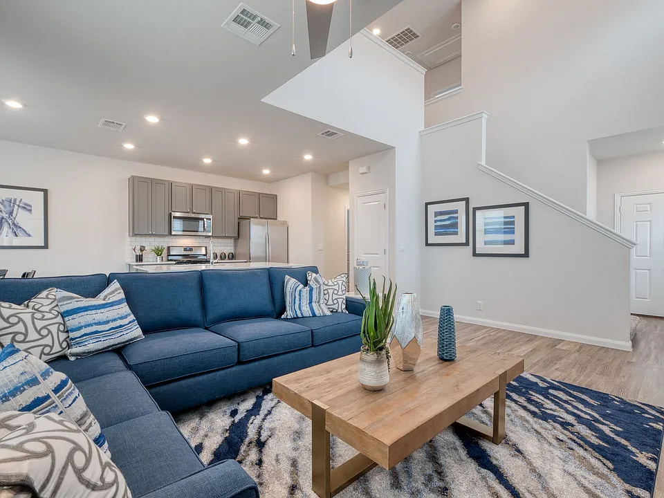 Pradera apartments community photo