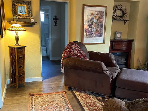 5th image of 225 N LOBB Avenue
