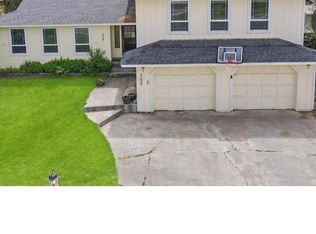 308 S Roosevelt Pl, Kennewick, WA 99336
