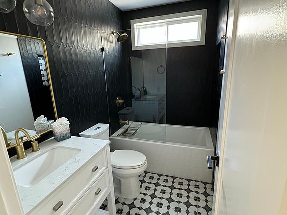 Newly remodeled downstairs bathroom
