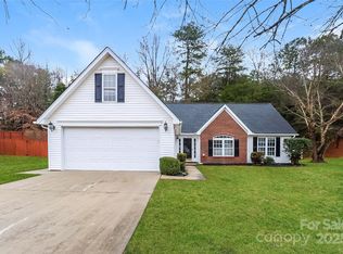 124 Autumn Woods Blvd, Mount Holly, NC 28120