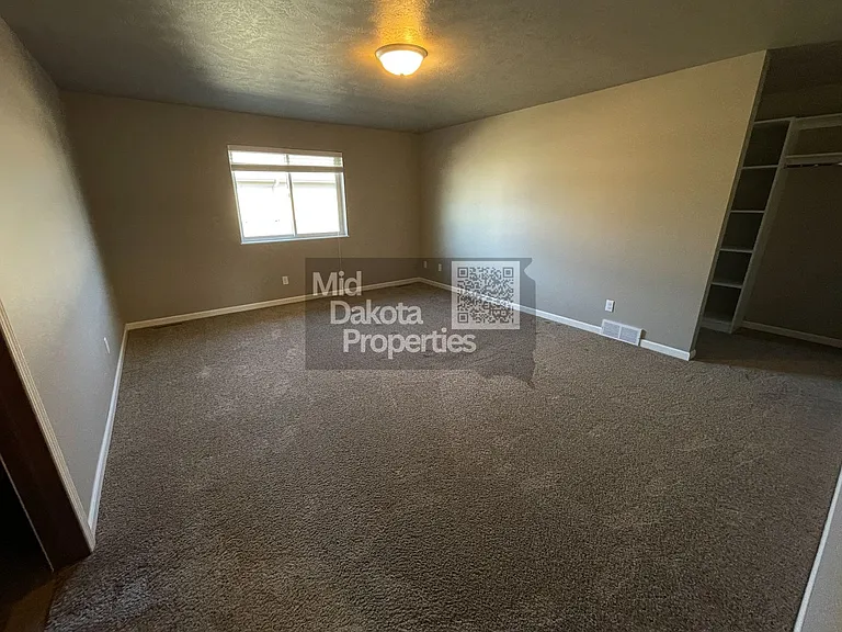 111 E Juniper Ave — Photo 8