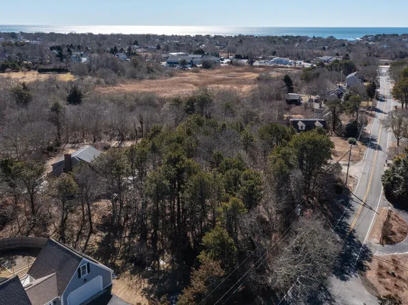 37 Doane Road, Harwich Port, MA 02646