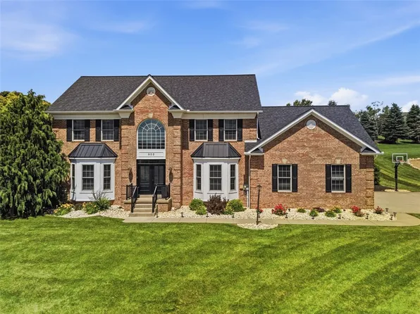 903 Gateway Cir, Greensburg, PA 15601