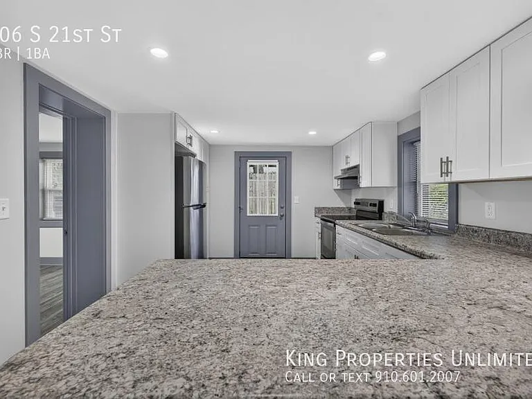 106 S 21st St — Photo 13