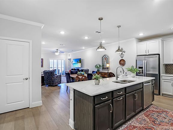 4th image of 651 N Watters Rd APT 3302