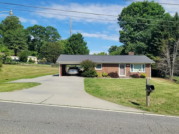 328 Joseph Martin Hwy, Martinsville, VA 24112