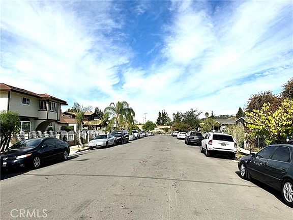 5th image of 2901 Moss Ave