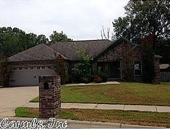 1st image of 2418 Richland Park Dr