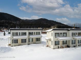 280 Sawmill Rd, Alpine, WY 83128