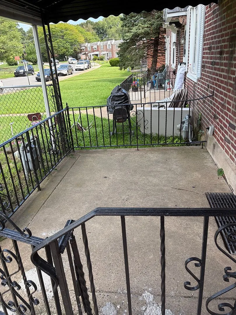 House for Rent in Colwyn — Photo 3