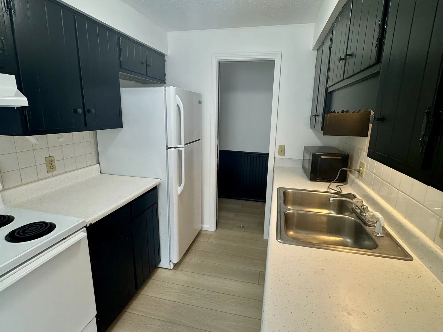 Building 3 5235-5275- Summit Ridge - 5257 — Photo 1