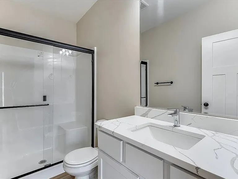 17018 W Lawson St — Photo 11