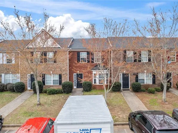 7712 Autry Cir APT 305, Douglasville, GA 30134
