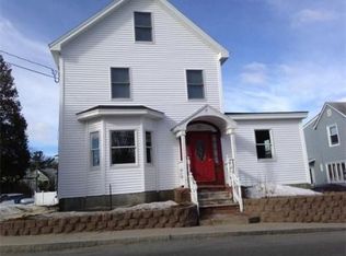 47 Beacon St, Lawrence, MA 01843