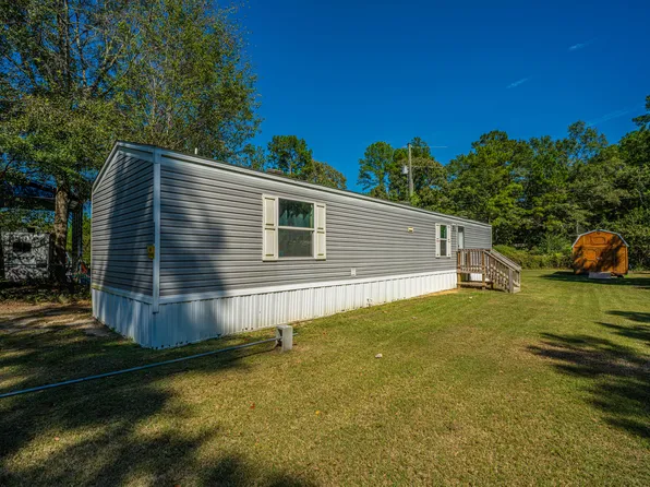 921 Fauling Rd, Saint Stephen, SC 29479