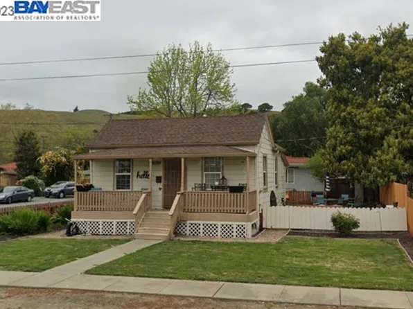 37510 3rd St, Fremont, CA 94536