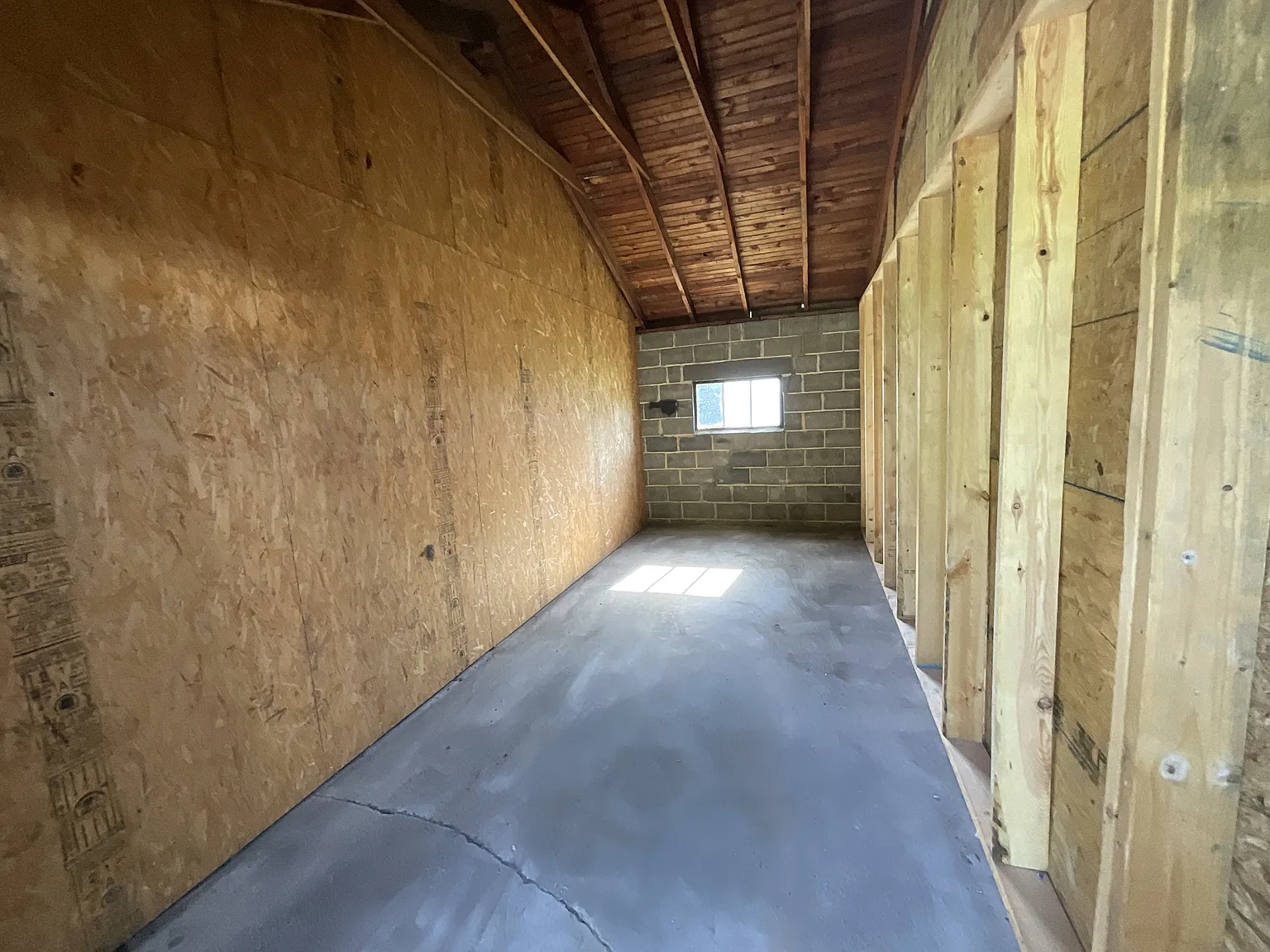 429 S Second St, Chambersburg - Garage 2 — Photo 4
