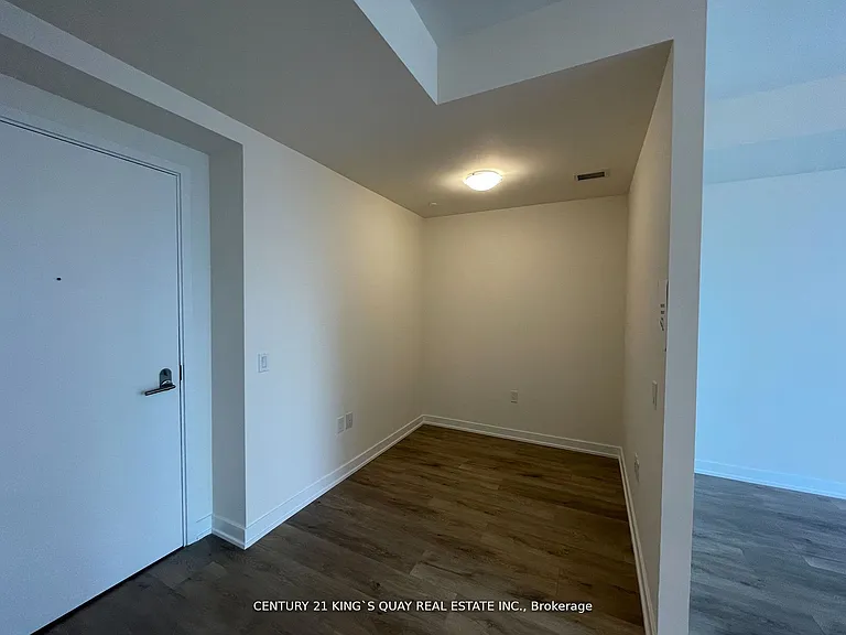 28 Freeland St #1508 — Photo 8