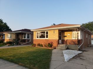 3231 Sarah St, Franklin Park, IL