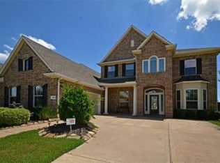 18314 S Austin Shore Dr, Cypress, TX 77433